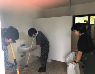 清掃活動の様子